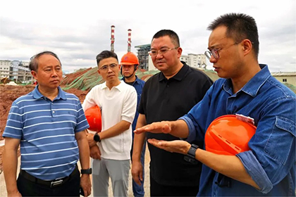 廖廷君到新建項(xiàng)目調(diào)研.jpg